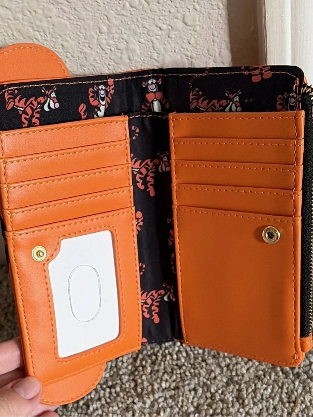 Disney Tigger Wallet - Orange Loungefly NWT